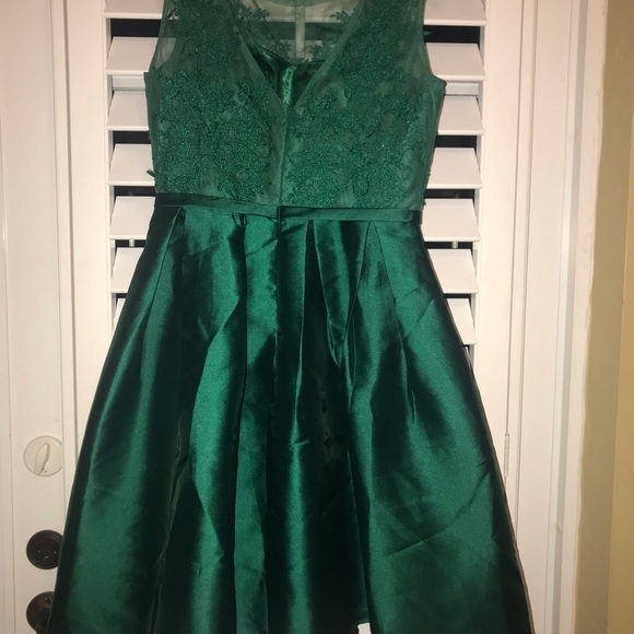 Emerald green lace bodice party dress by Minuet NWT - Picture 3 of 5